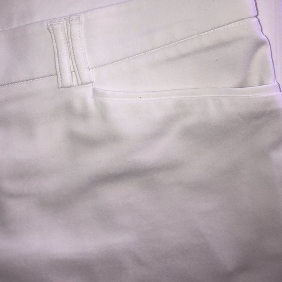 Hilary Radley- White Pants - Picture 6 of 8